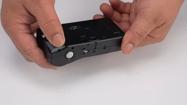 35mm Film Camera - 16 Sheets Built-in Film Flash