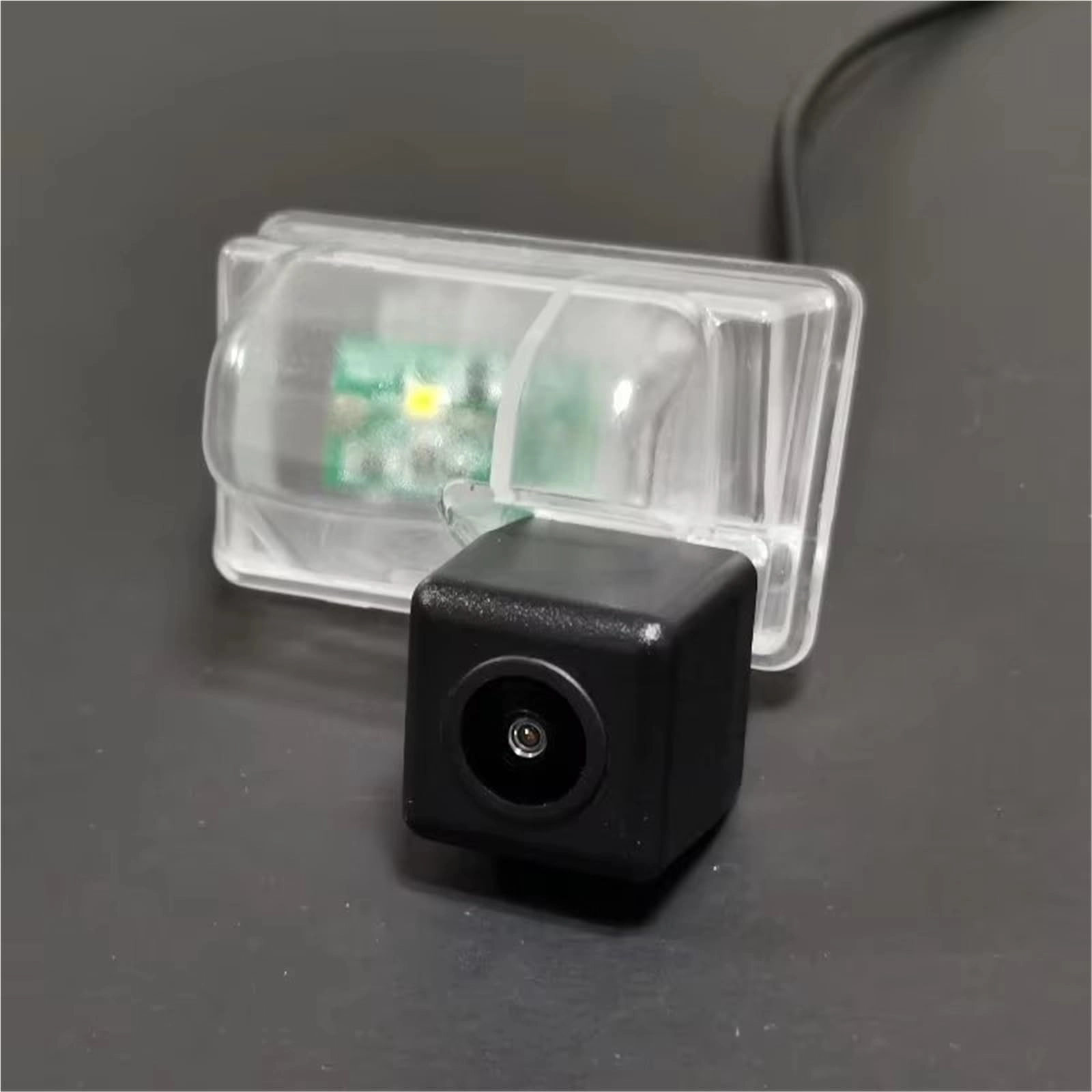 Backup Camera - Night vision 752*582 pixels