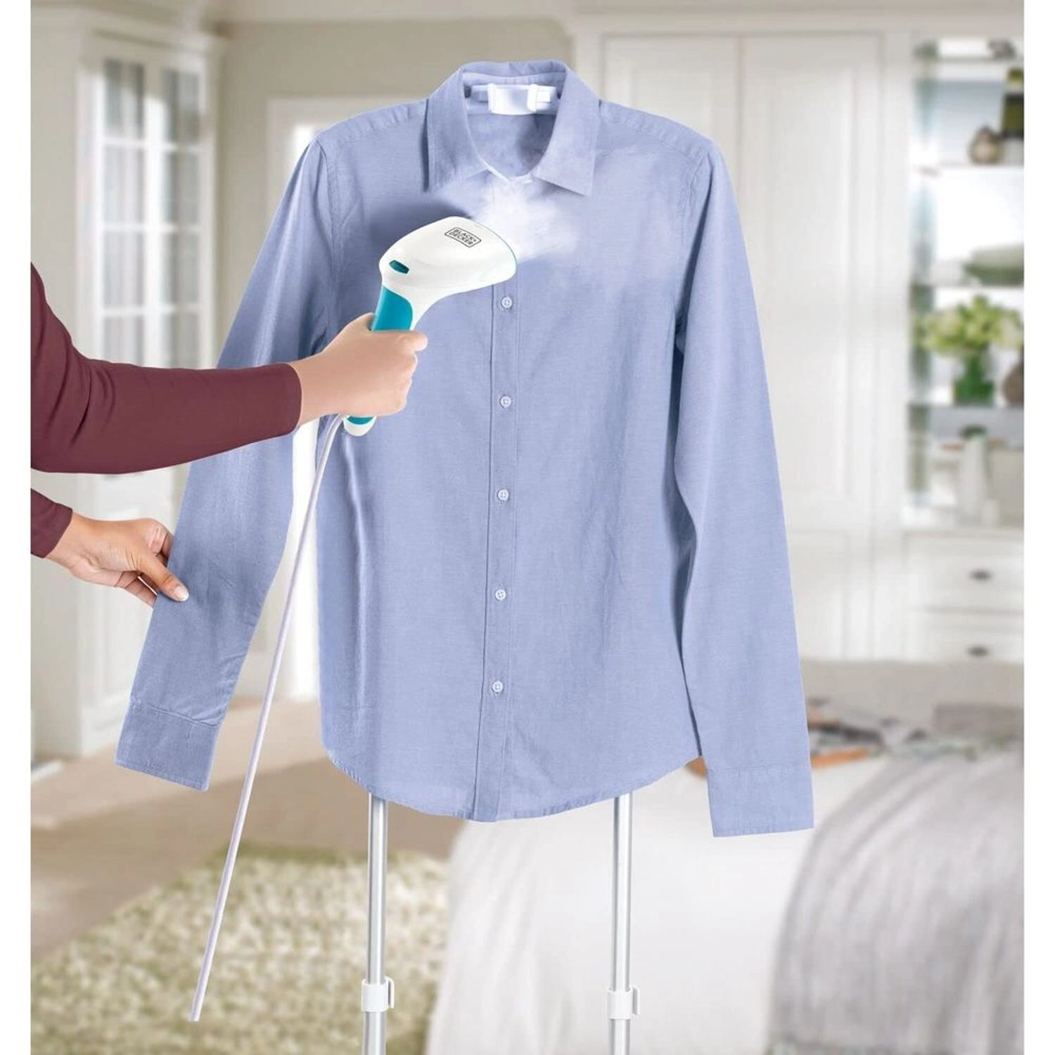 Hand Garment Steamer - 0.7 Liter 1200 Watt 30 minutes