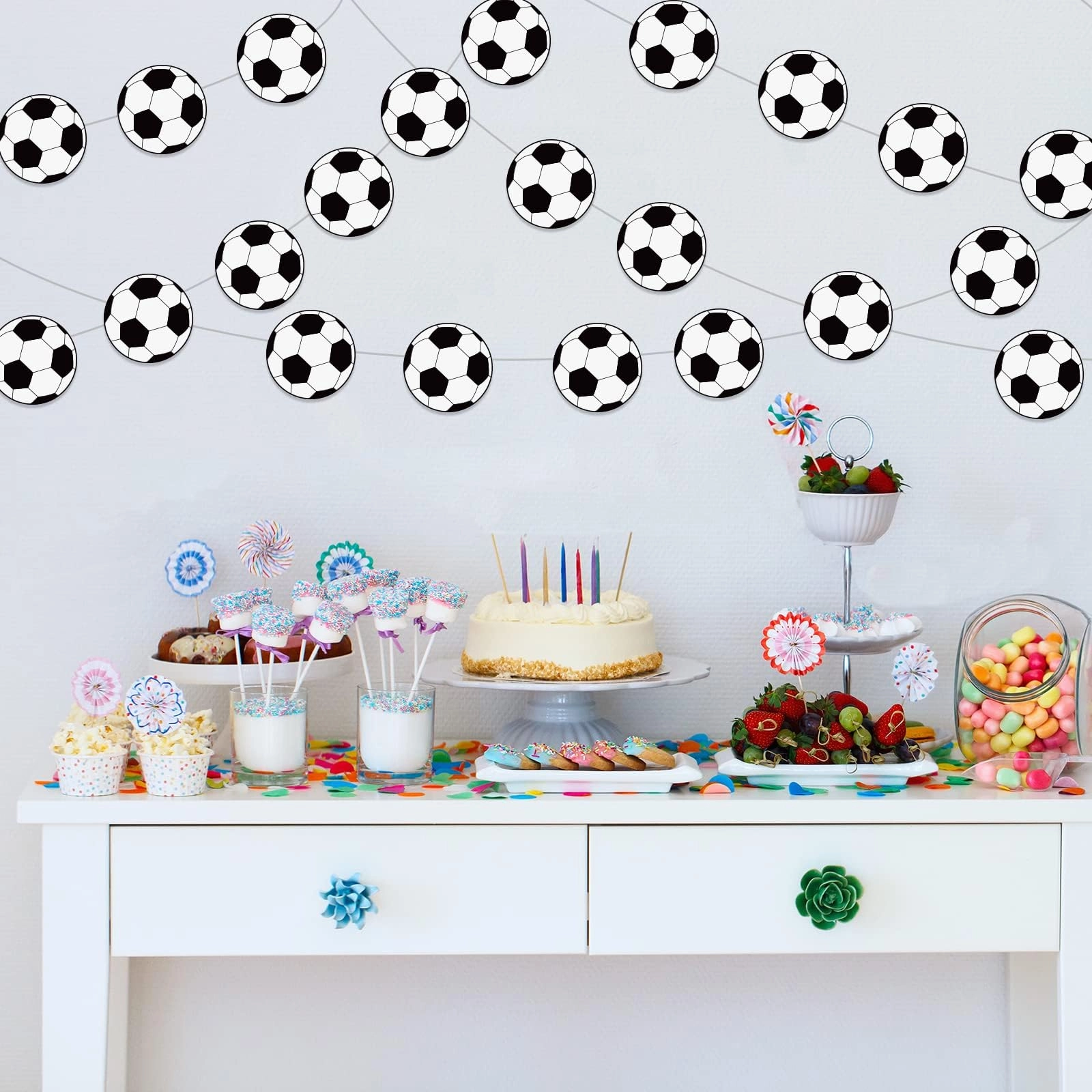 Soccer Garland - 8 Packs Birthday Party