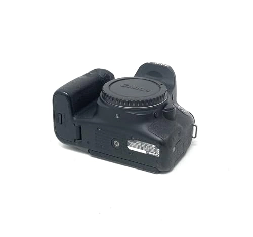 EOS 77D
