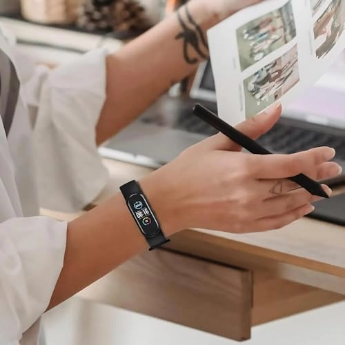 M6 - Heart Rate Monitor Bluetooth Activity Tracker