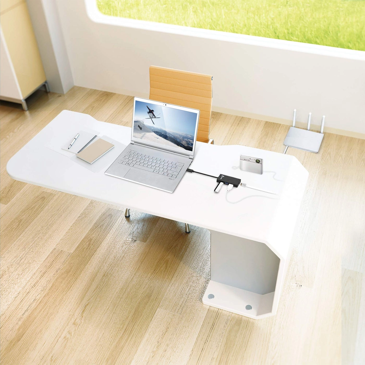 USB 3.0 Multi-Adapter Hub