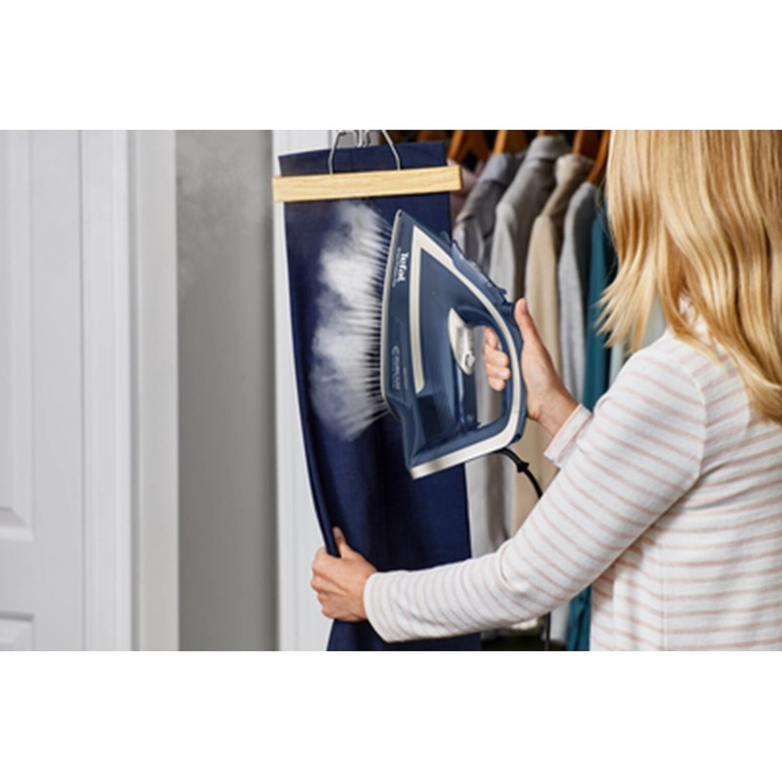 FV6872M0 - Steam Iron Blue 2800 Watt
