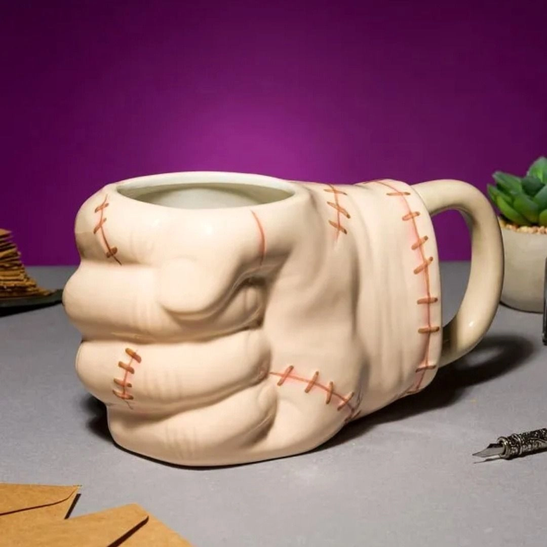 Wednesday Thing Sculpted Mug - 325 ml