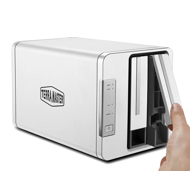 F2-425 + IronWolf 2-Bay 16TB - 2 × 8TB Seagate IronWolf Hard Drives