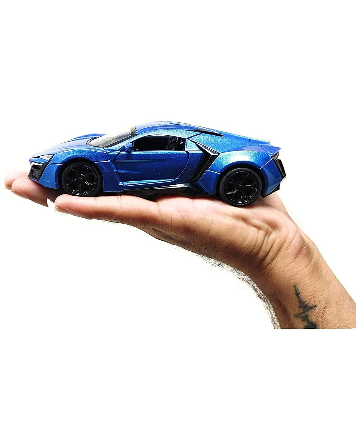 LYKAN - 1:32 Scale 1.00 Count