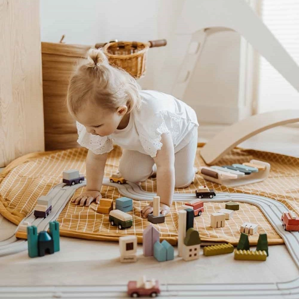 Organic Playmat & Storage Bag - Grid Mustard Suitable for 3 years & above