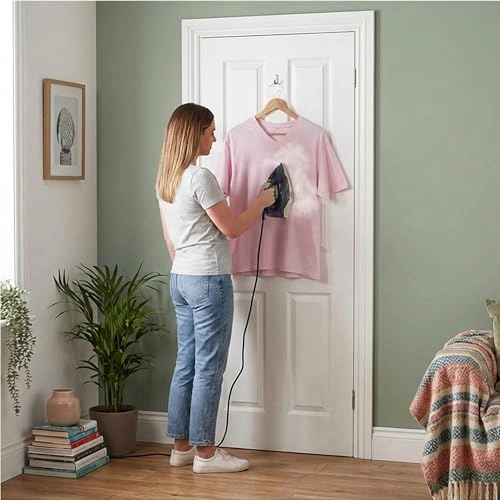 2200W Steam Iron - Ceramic Soleplate 60g/min Steam Shot 230ml