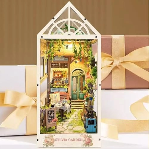 Booknook - Garden House