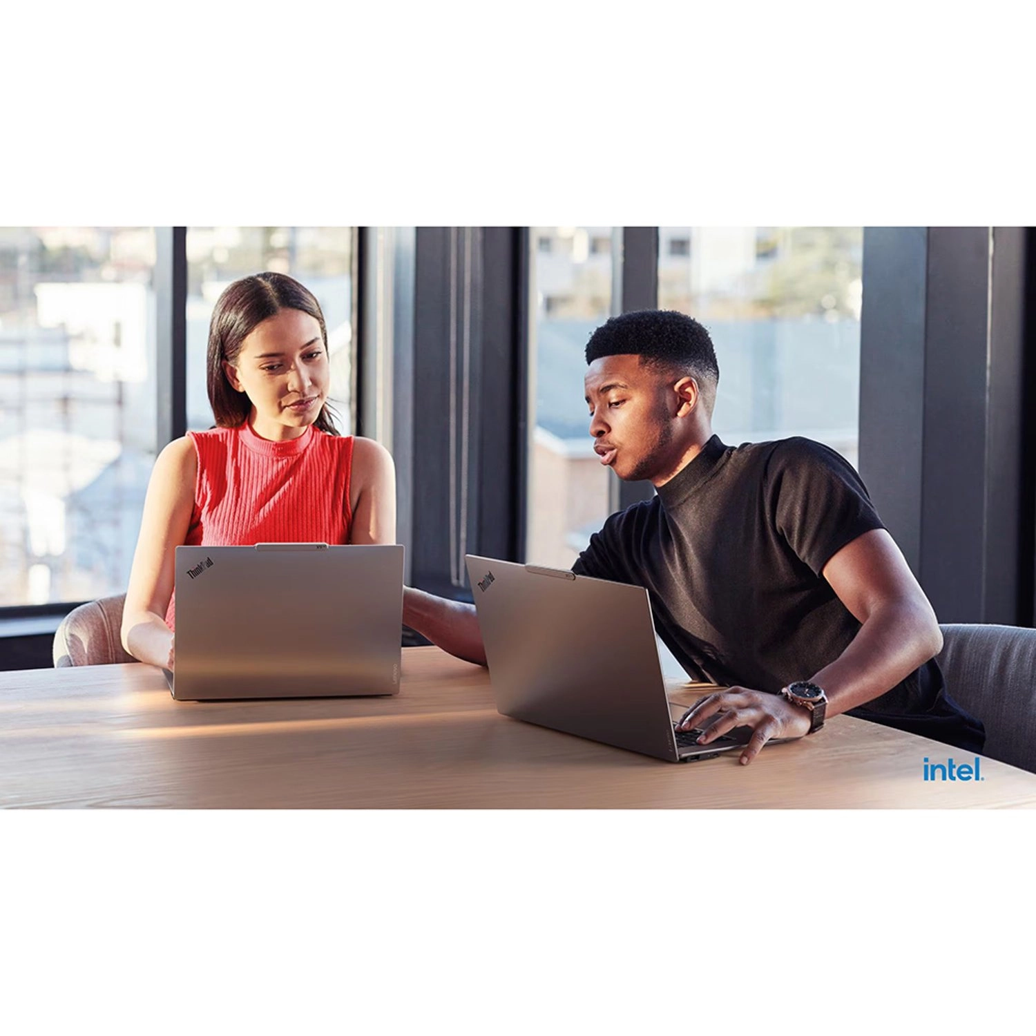 ThinkPad X9-15 21Q60008GR - 15.3'' Core Ultra 7-258V 32GB DDR5 1TB SSD