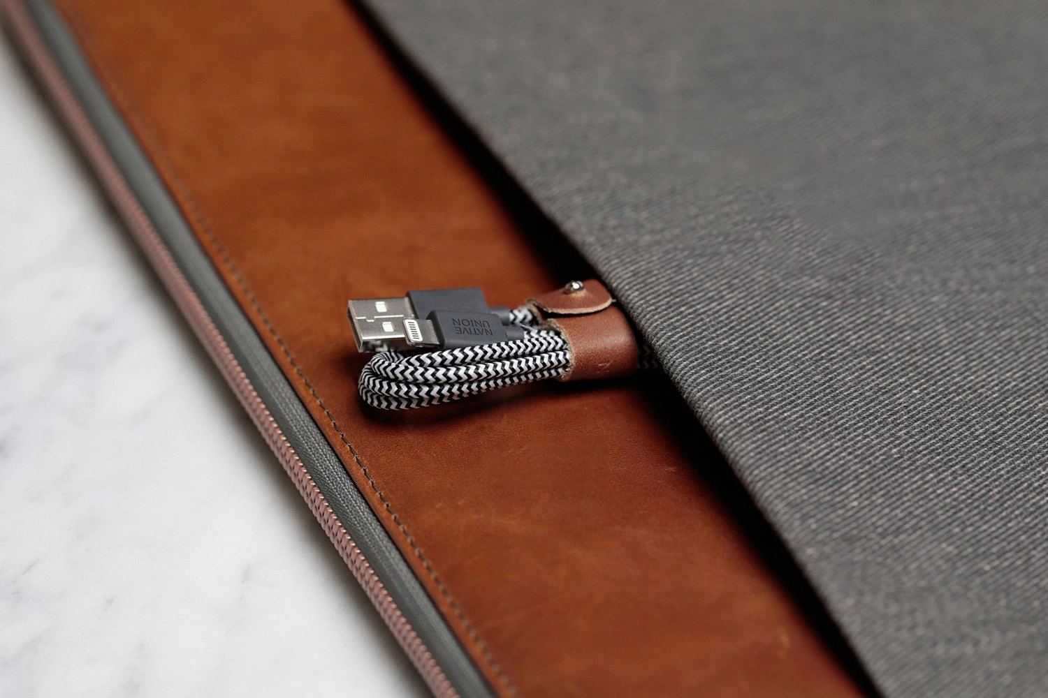 Belt Lightning Cable 1.2m