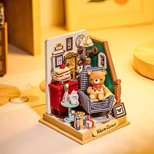 DIY Miniature Dollhouse Kit - Holiday Living Room