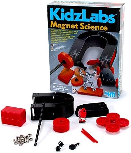 Toysmith 4M Magnet Science Kit Science and Magnetism - 8 years+ 12 pieces