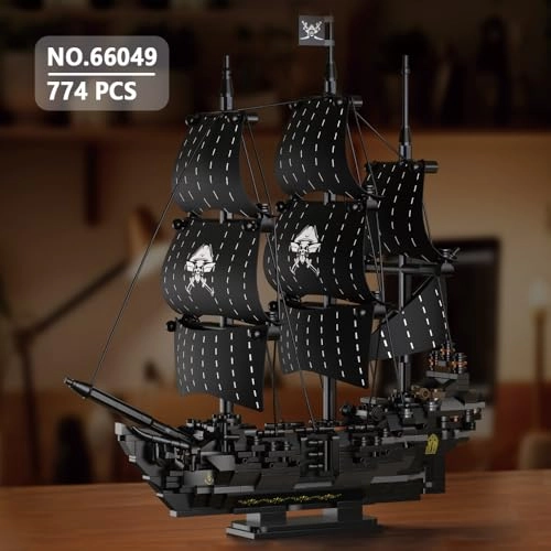 Black Pearl Pirate Ship - 774 pcs
