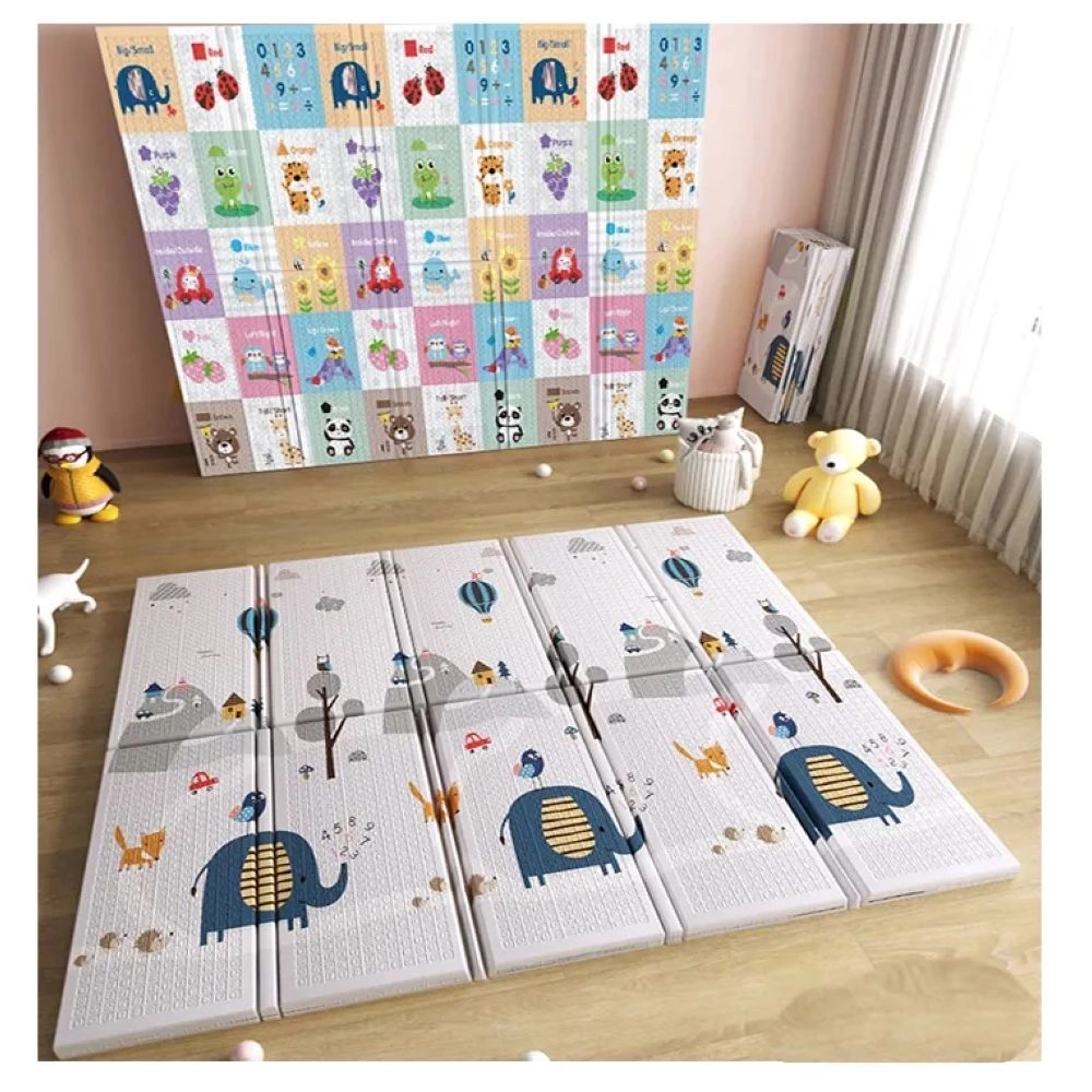 Foldable & Reversible Playmat - Best Friend 6 months