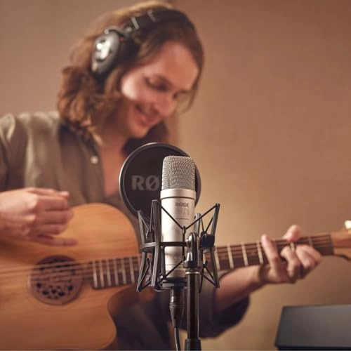 NT1 5th Generation + DS1 XLR+USB Microphone Bundle