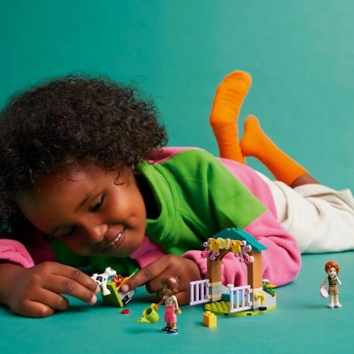 Friends Autumn's Baby Cow Shed (42607) - 5+ 2 Mini-Doll