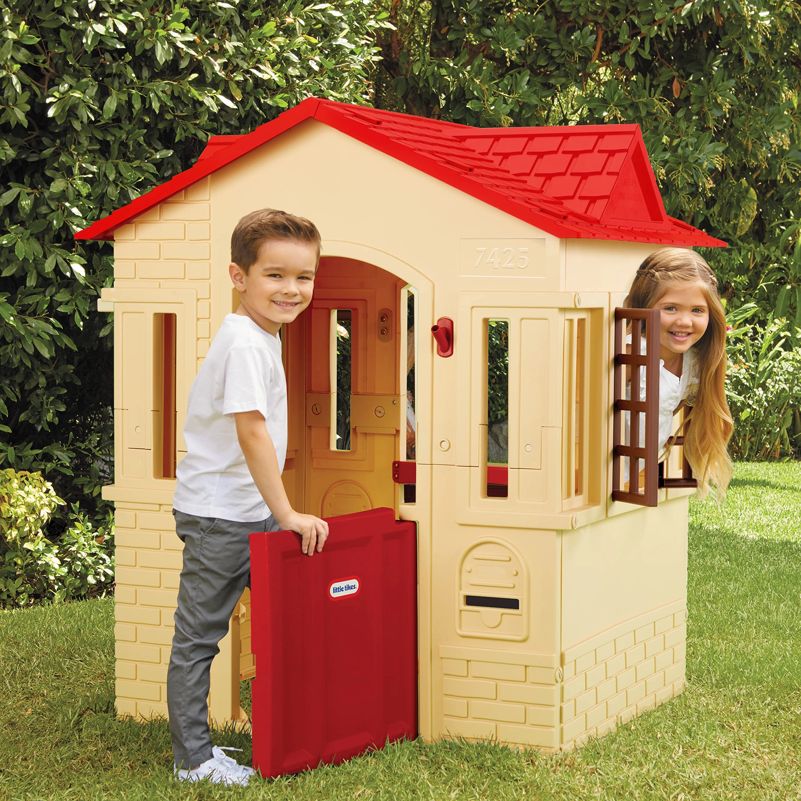 Cape Cottage Playhouse