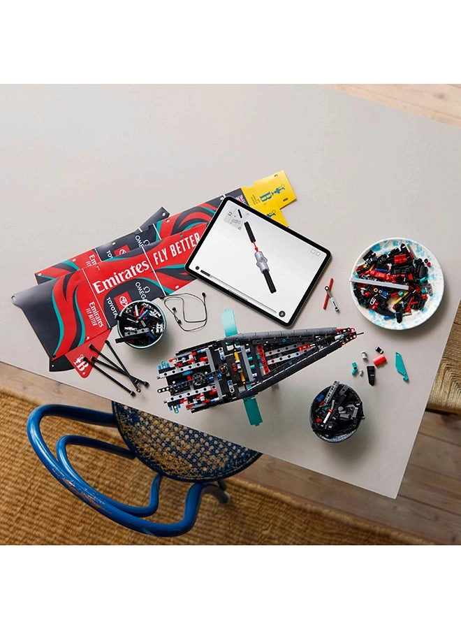 LEGO Technic Emirates Team New Zealand AC75 Yacht (42174)