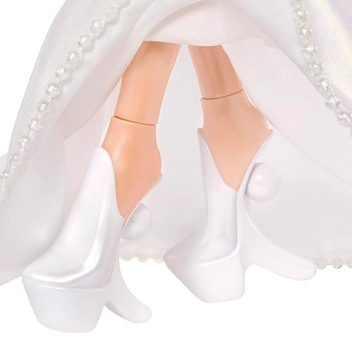 Holiday 2025 Doll - Collectors edition Multicolor