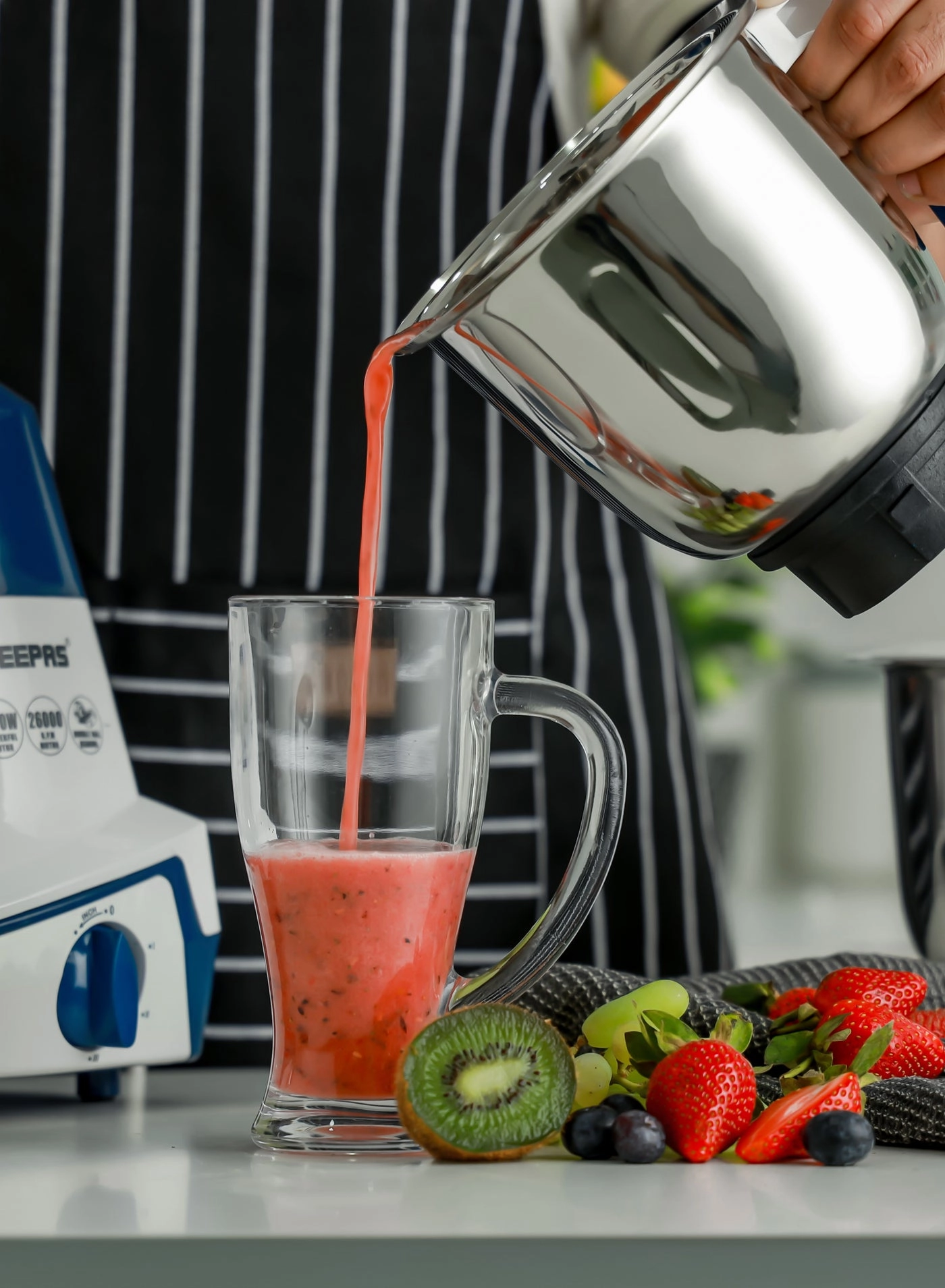 GSB44088 - 1.5 L 1.0 L 0.5 L 1200 W