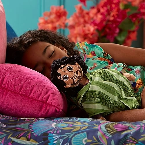 Bruno Cuddly Doll - 39 x 12 x 39 cm Polyester fibre Ages 0+