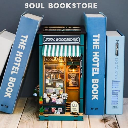 DIY Dollhouse Miniature Book Nook - Holiday 1:32