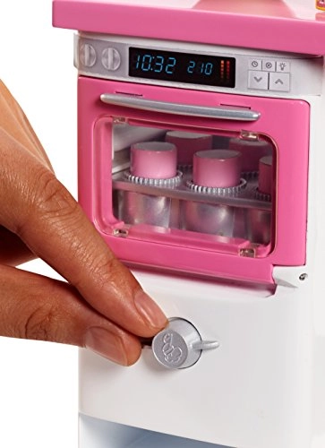 Barbie Bakery Chef Doll and Playset - Brunette