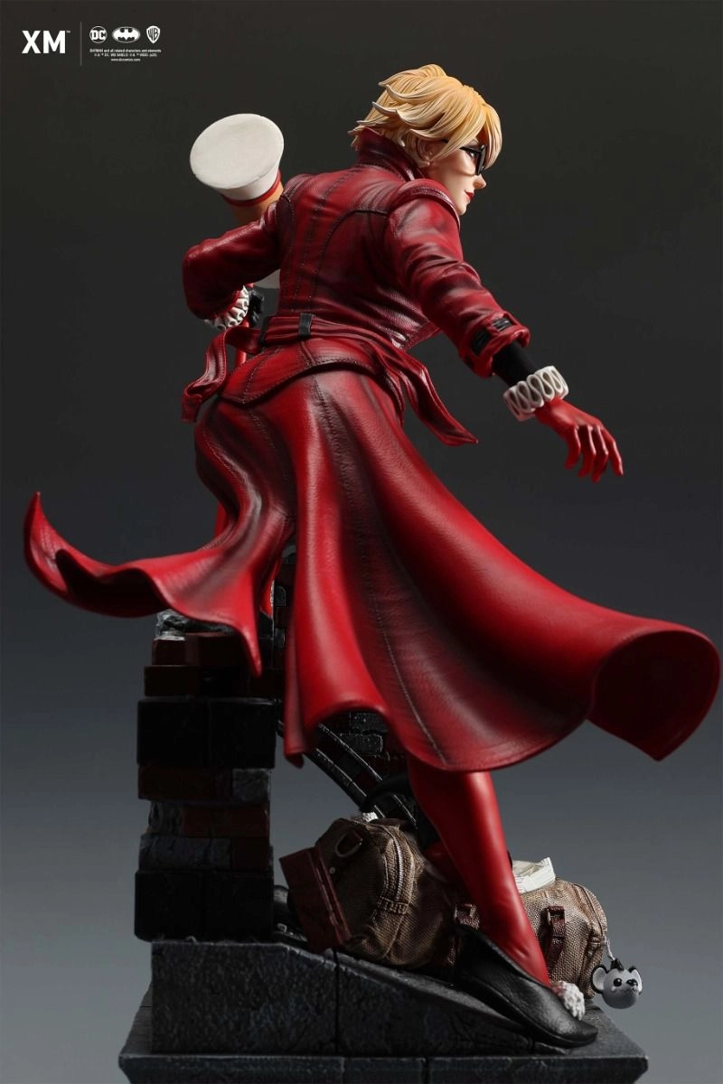 Harley Quinn - Batman: White Knight