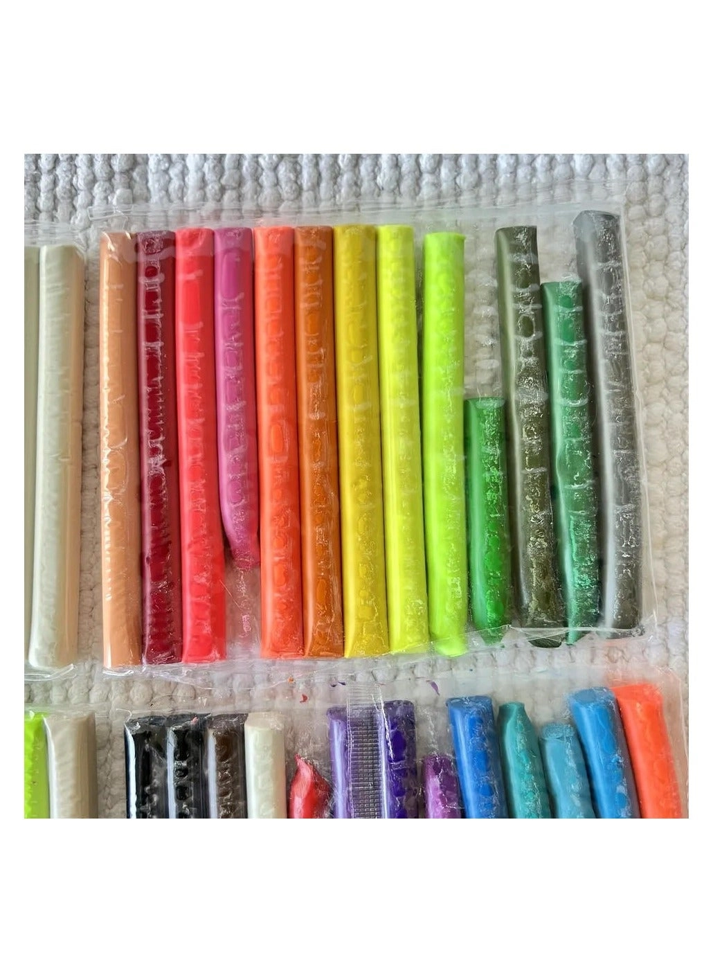 Non Drying Modeling Clay - pigmented wax base 980 G