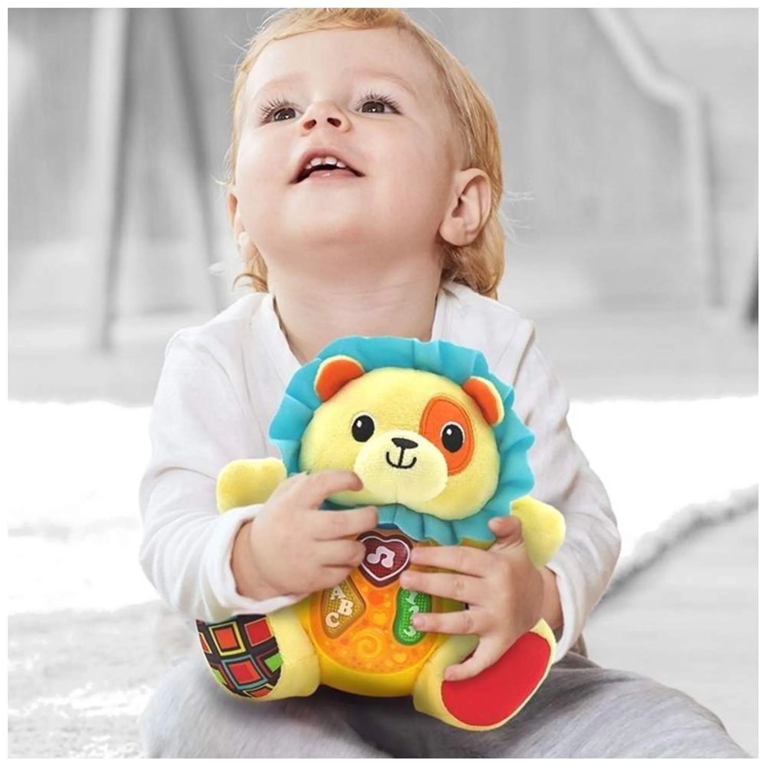 Caesar The Lion - Suitable for 3 months & above