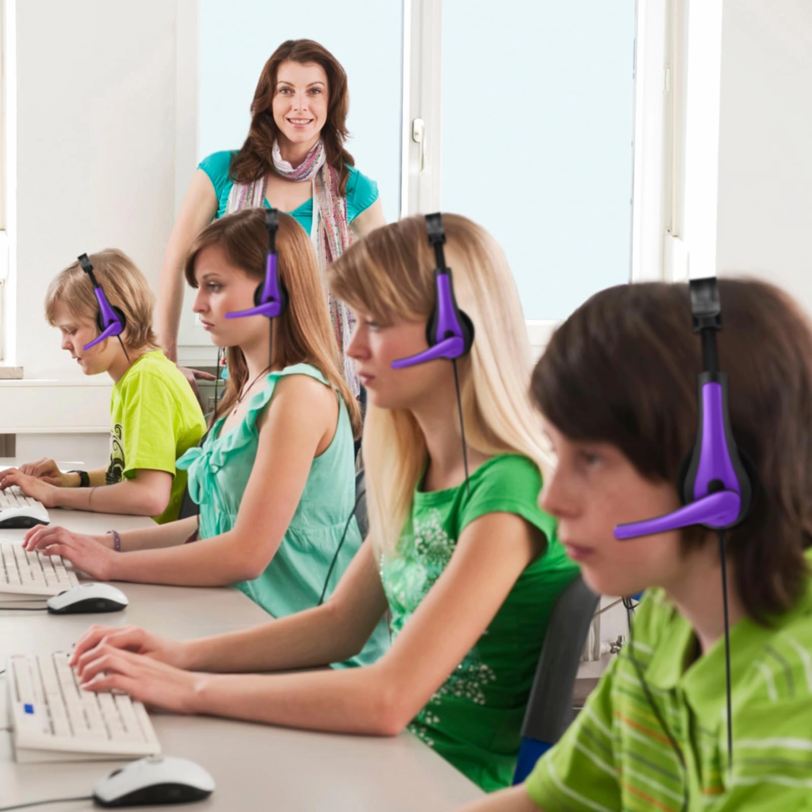 20 Pack Bulk Classroom Headphones Wired Headphone