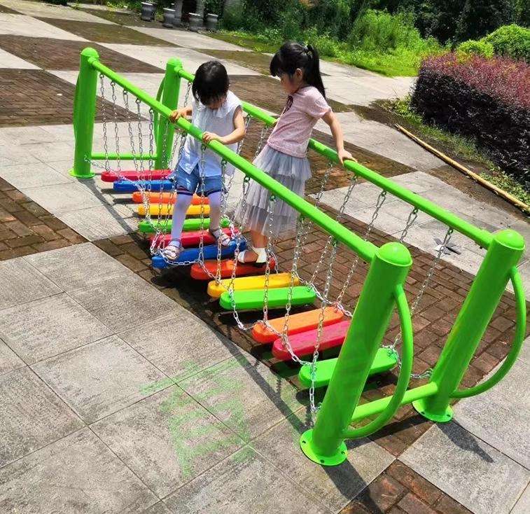 Kindergarten all-steel thrilling swing bridge - 300 x 70 x 80 cm Suitable for 3 years and above