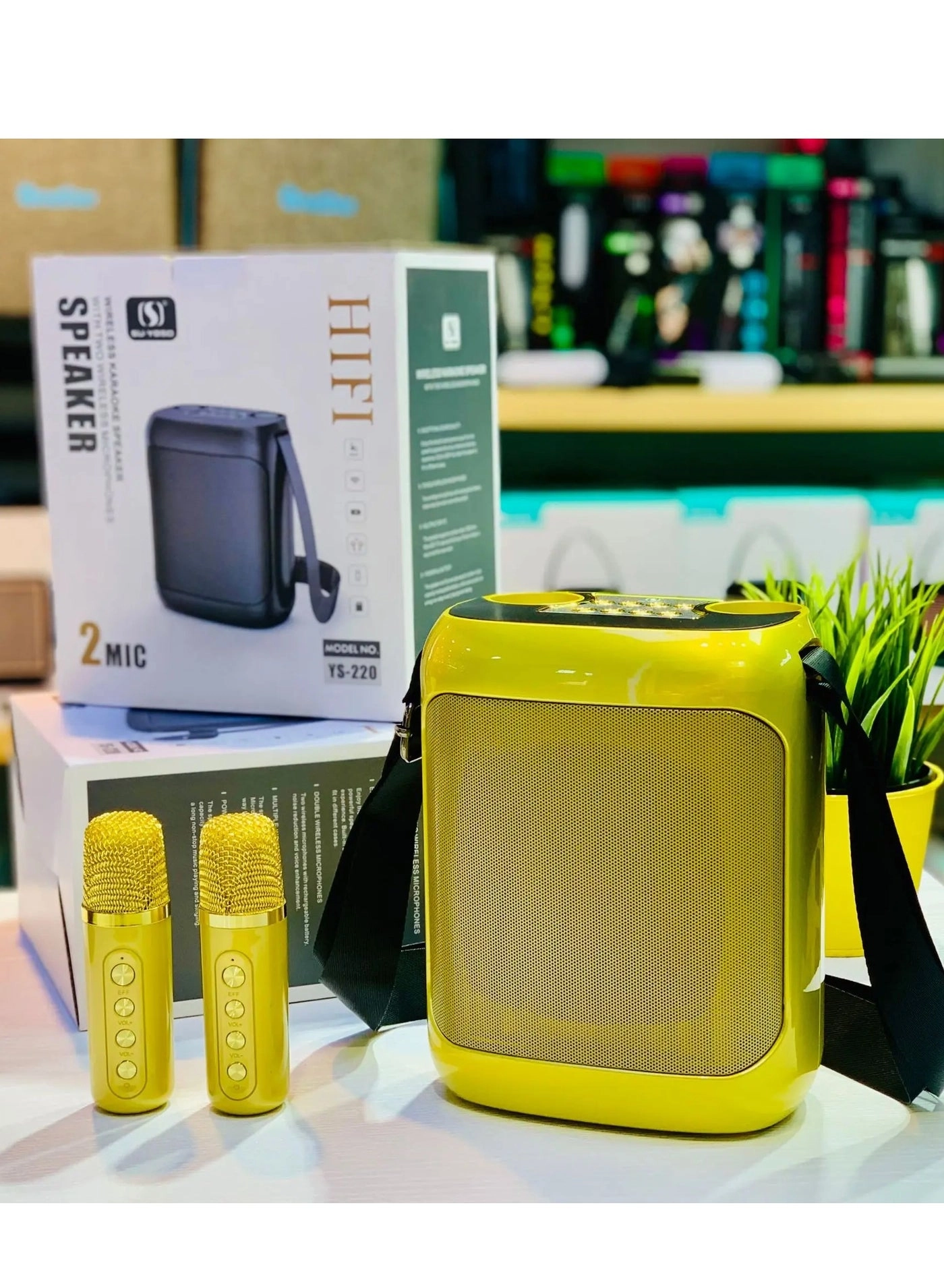 YS-220 - Outdoor Dual UHF Wireless Microphone Golden