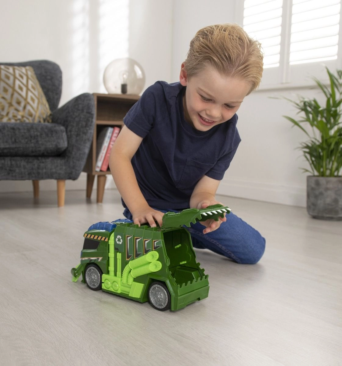 Mean Machines Light And Sound Garbage Truck - Green 3+ yrs