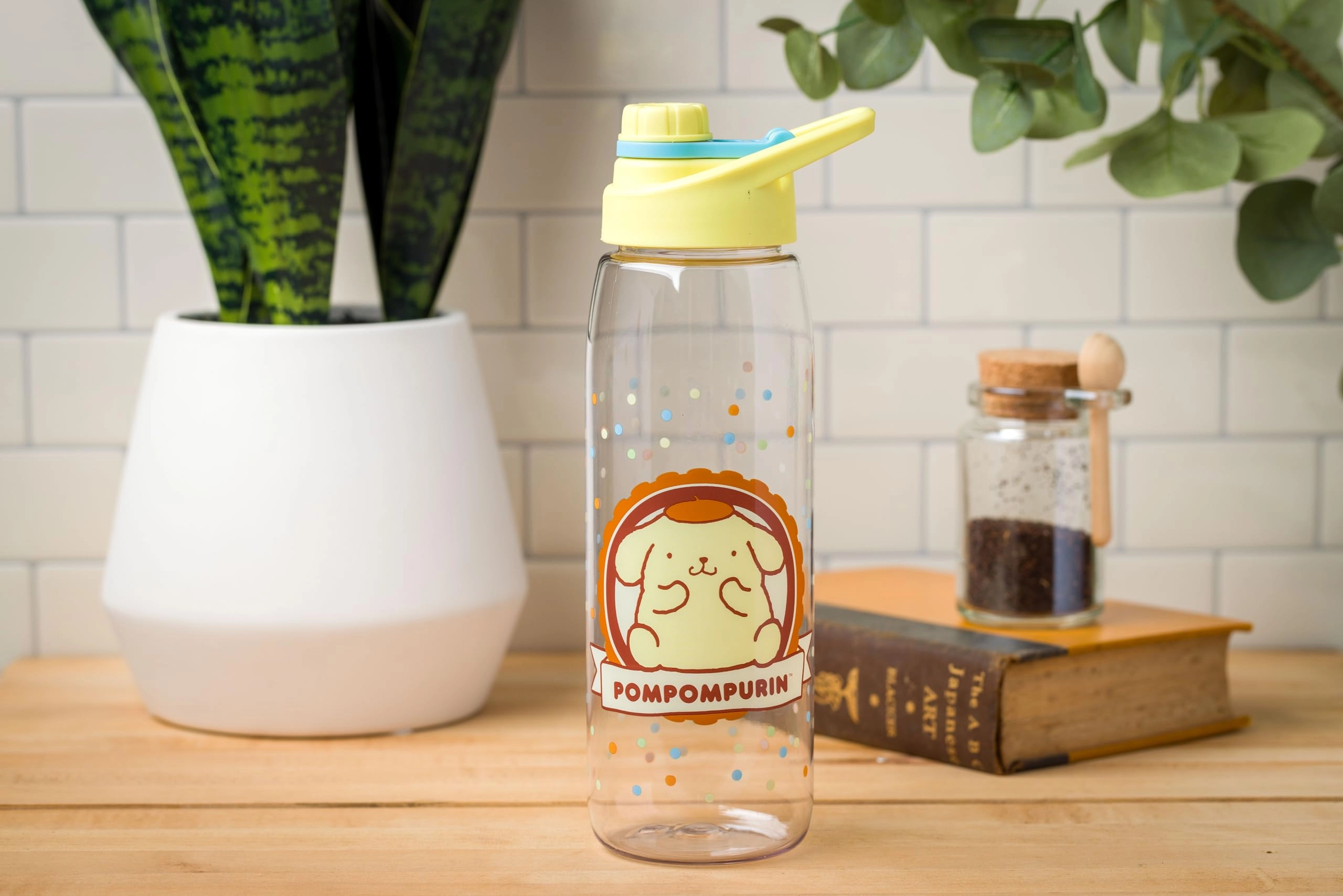 Pompompurin Scallop Water Bottle - Screw Lid
