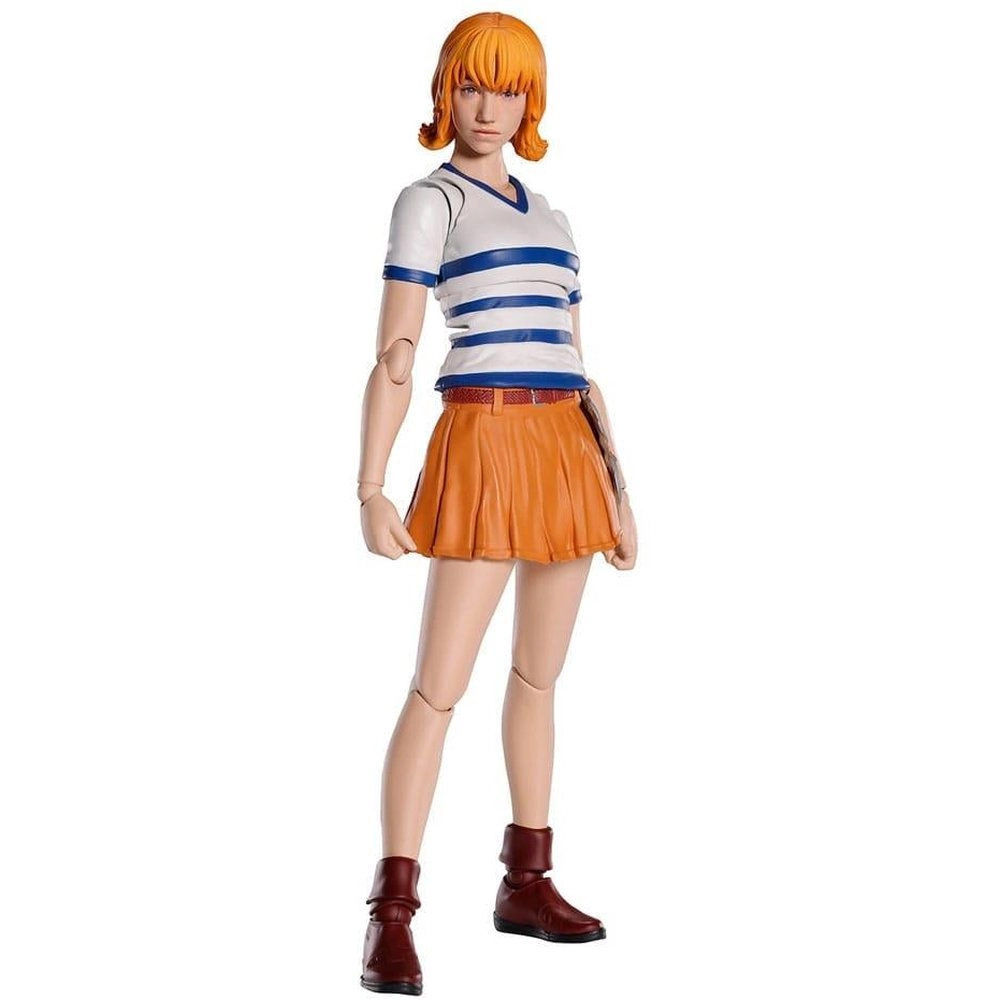 BANDAI TAMASHII Nami - One Piece: A Netflix Series (18 cm) (3000035200)