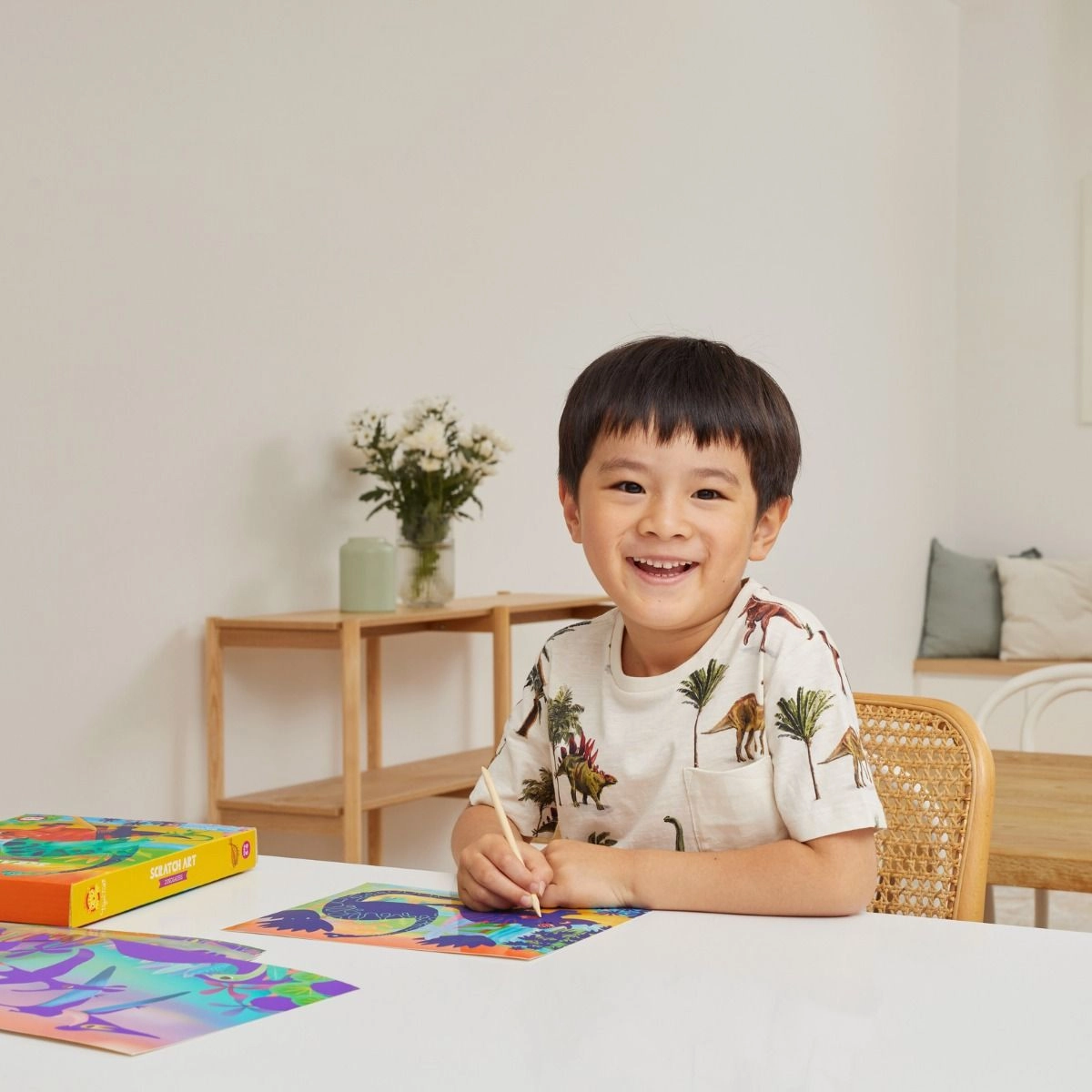 Scratch Art Kit - 5-8 years 8 cards 2 wooden etching tools