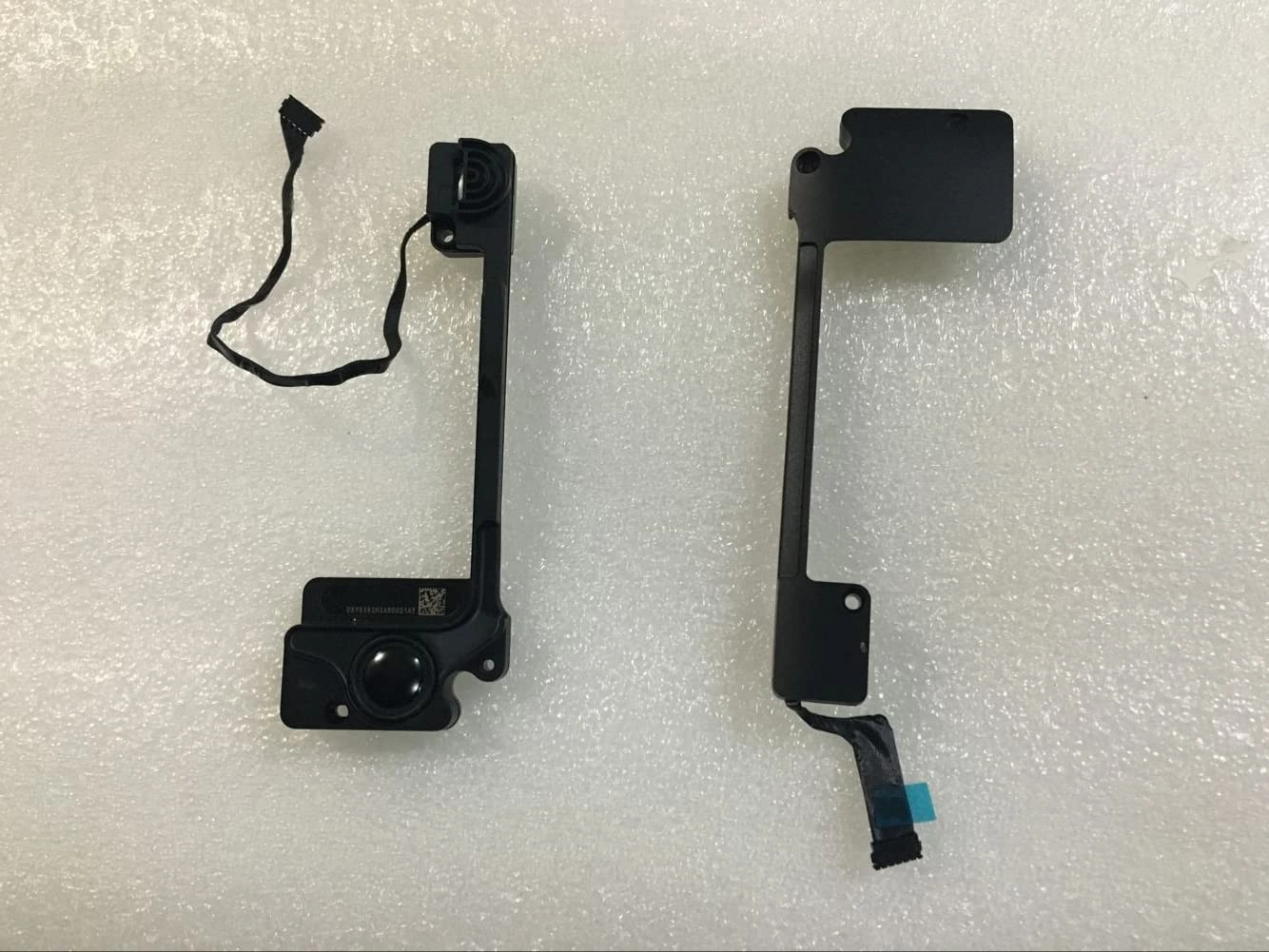 A1502 Speaker Set