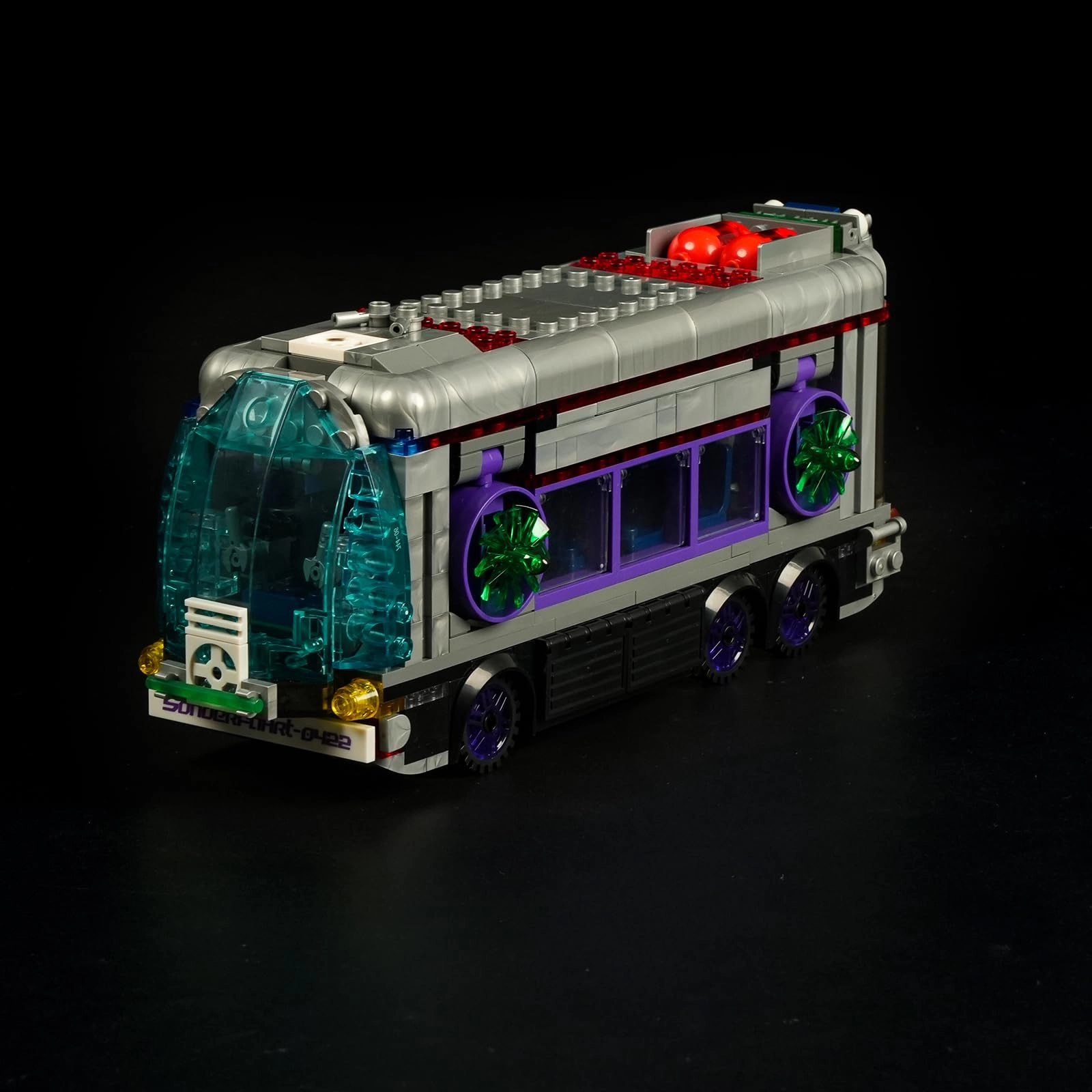 Lumibricks Cyberpunk Future-Bus