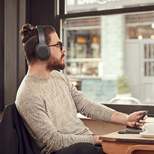 H900N Wireless Headphone