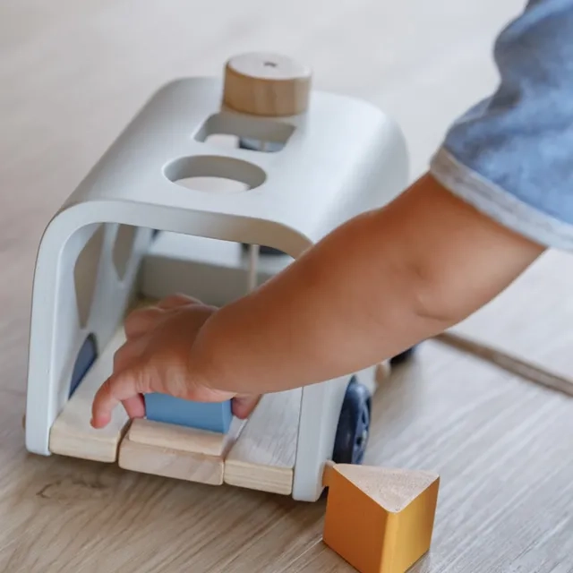 Wooden Sorting Bus - Suitable for 12 months and above