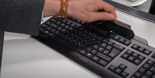 SECURE BOARD 1.0 - DE Wired