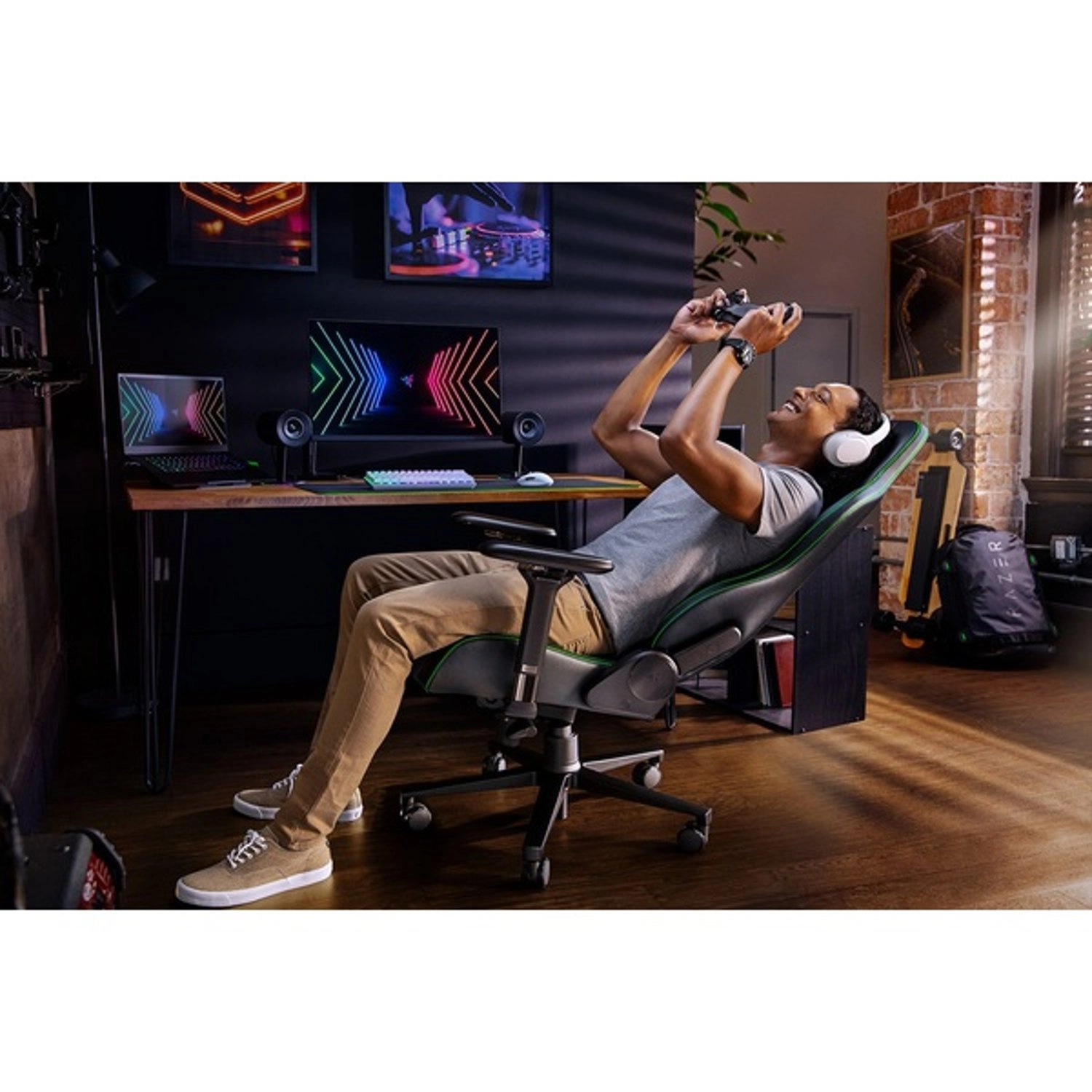 Enki - Gaming Chair Green