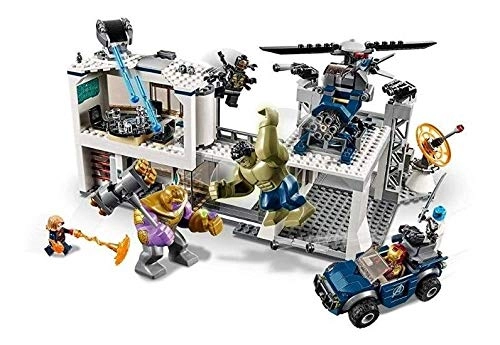 Marvel Avengers Compound Battle (76131)