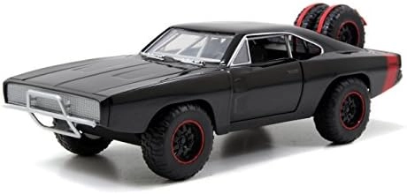 Fast & Furious 1970 Dom & Dodge Charger R/T with Dominic Toretto Figure - 1:24