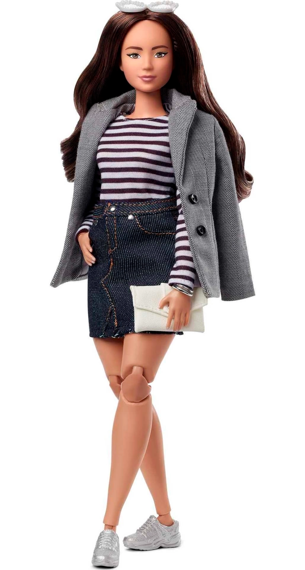 Barbie Signature Style Fully Posable Fashion Doll - Brunette Made to Move