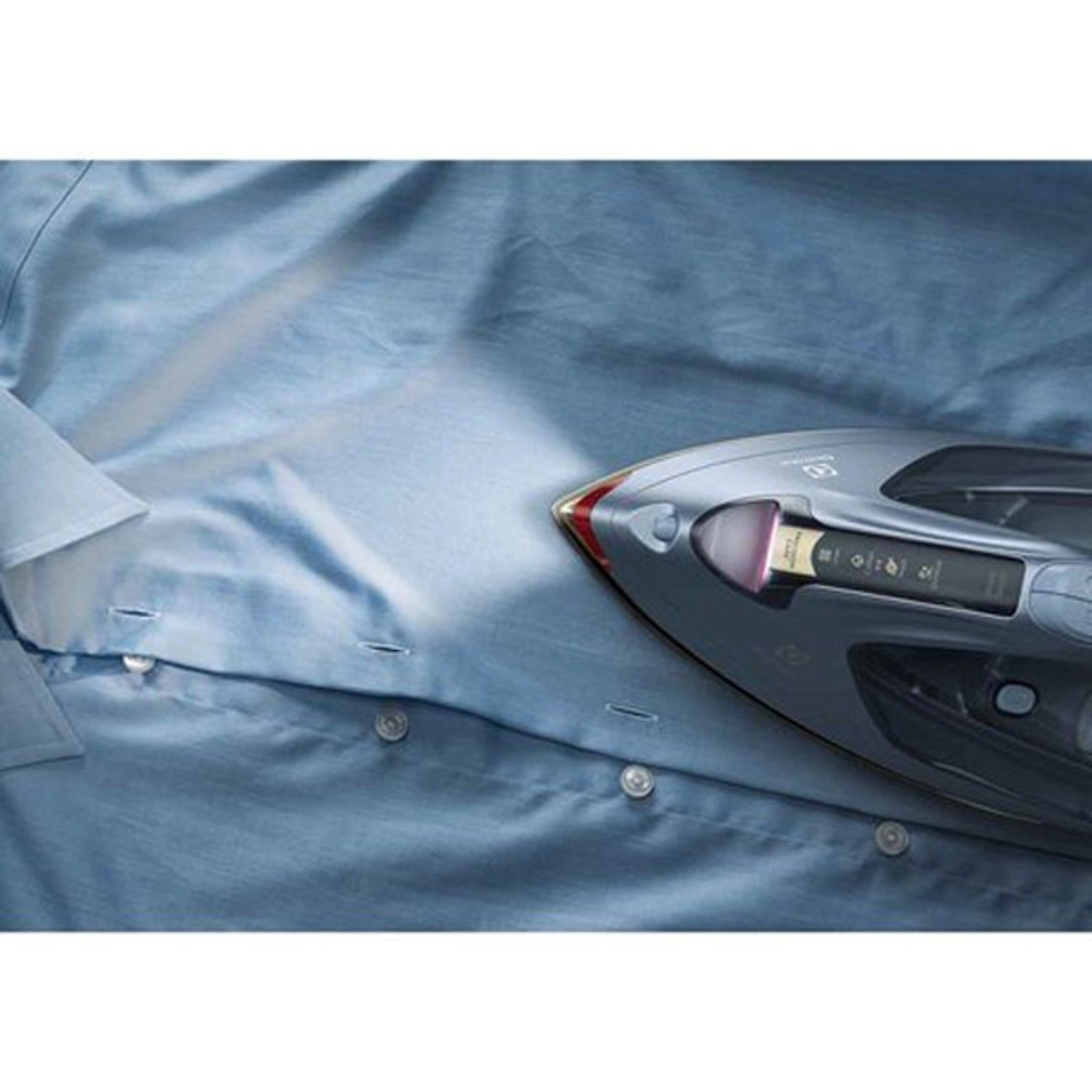 Refine 700 - Steam Iron 0.37L