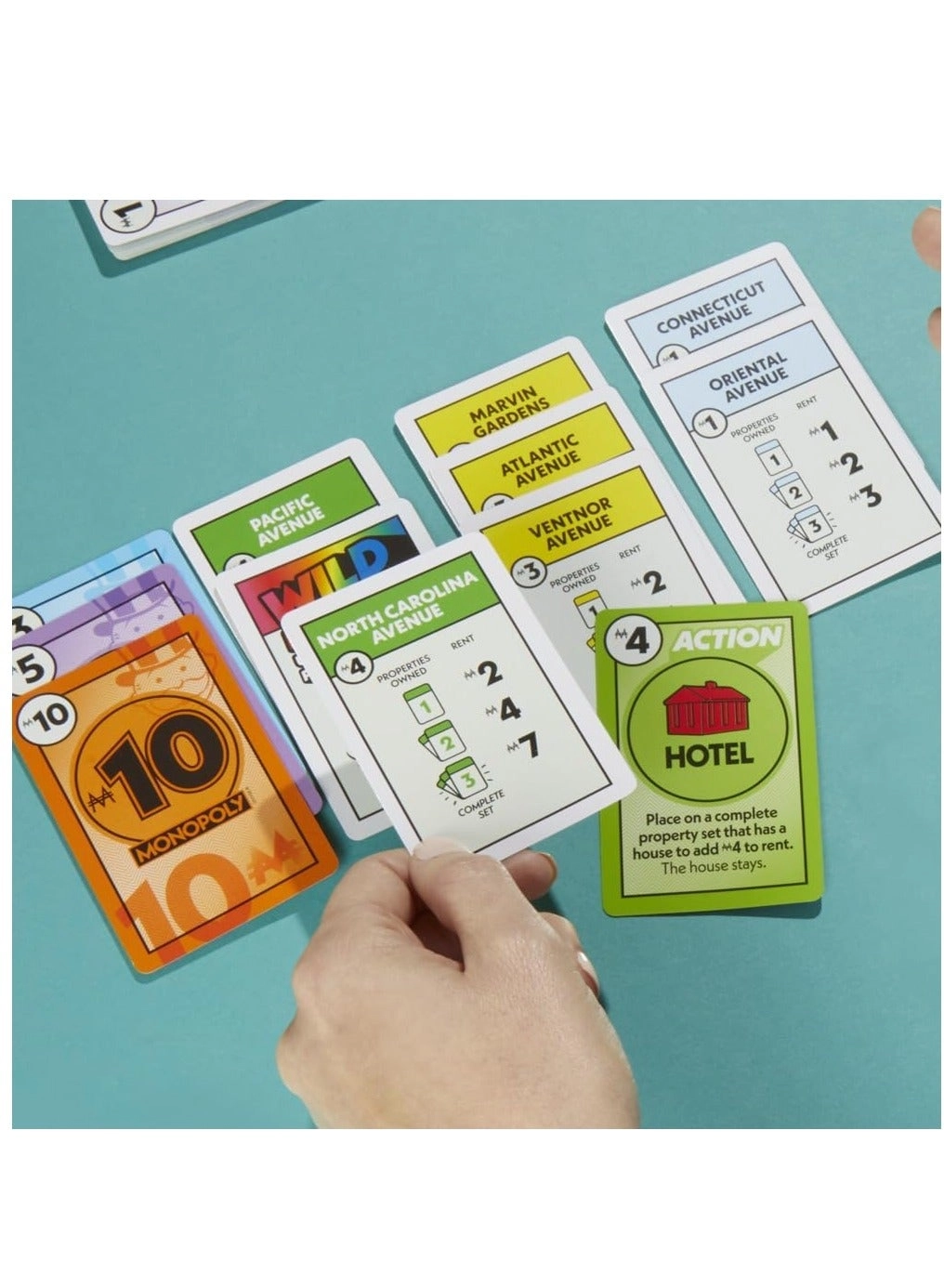 Monopoly Deal - Card Game